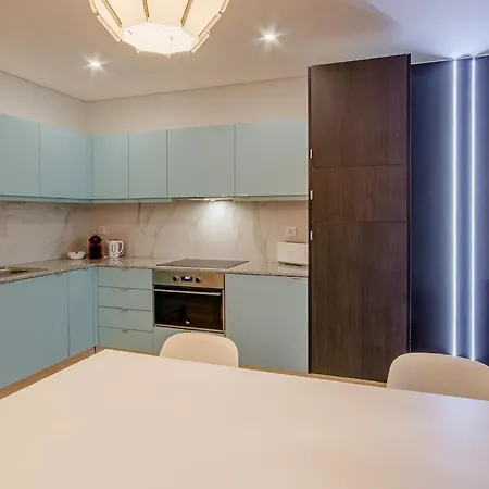 406 Gale Center Wifi, Parking Appartement