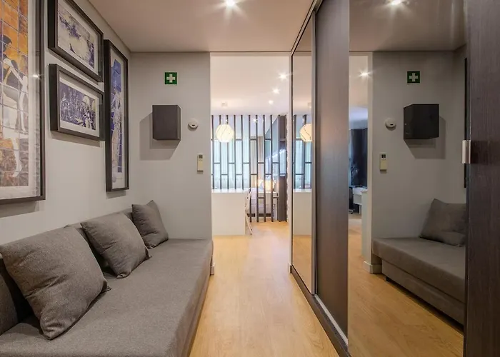406 Gale Center Wifi, Parking Apartman Porto